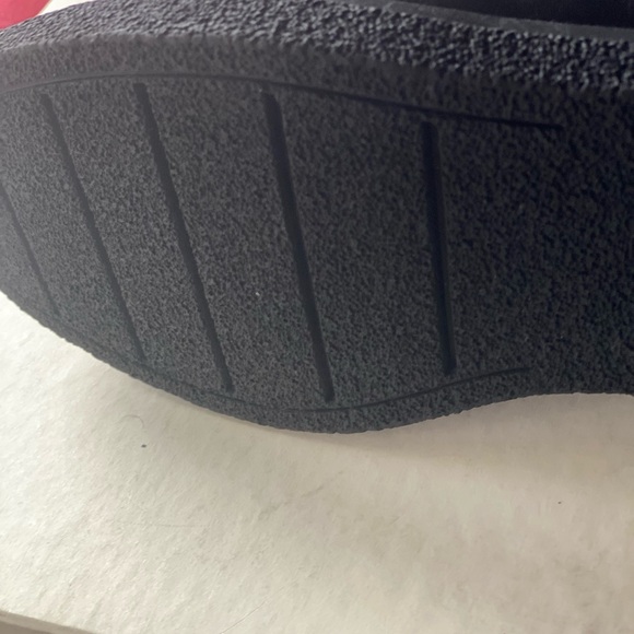 ANKLE BOOTS 🥾 NWOB - Picture 3 of 4